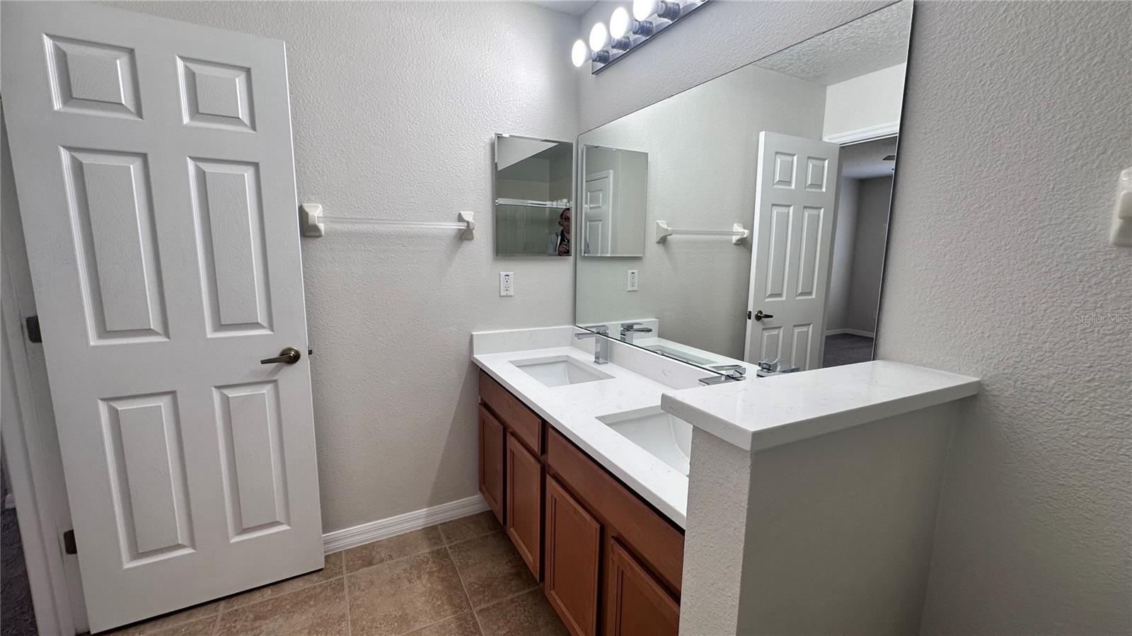 517 INTERLUDE LN #H-105, ORLANDO, FL — photo 12