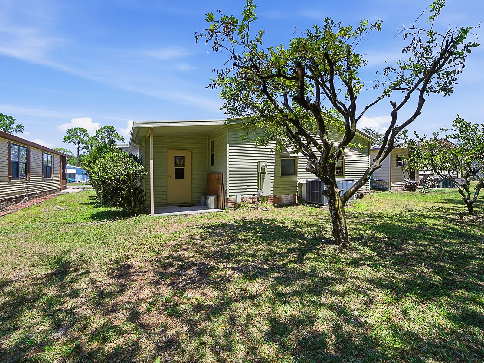320 WESTWOOD DR, LEESBURG, FL — photo 35