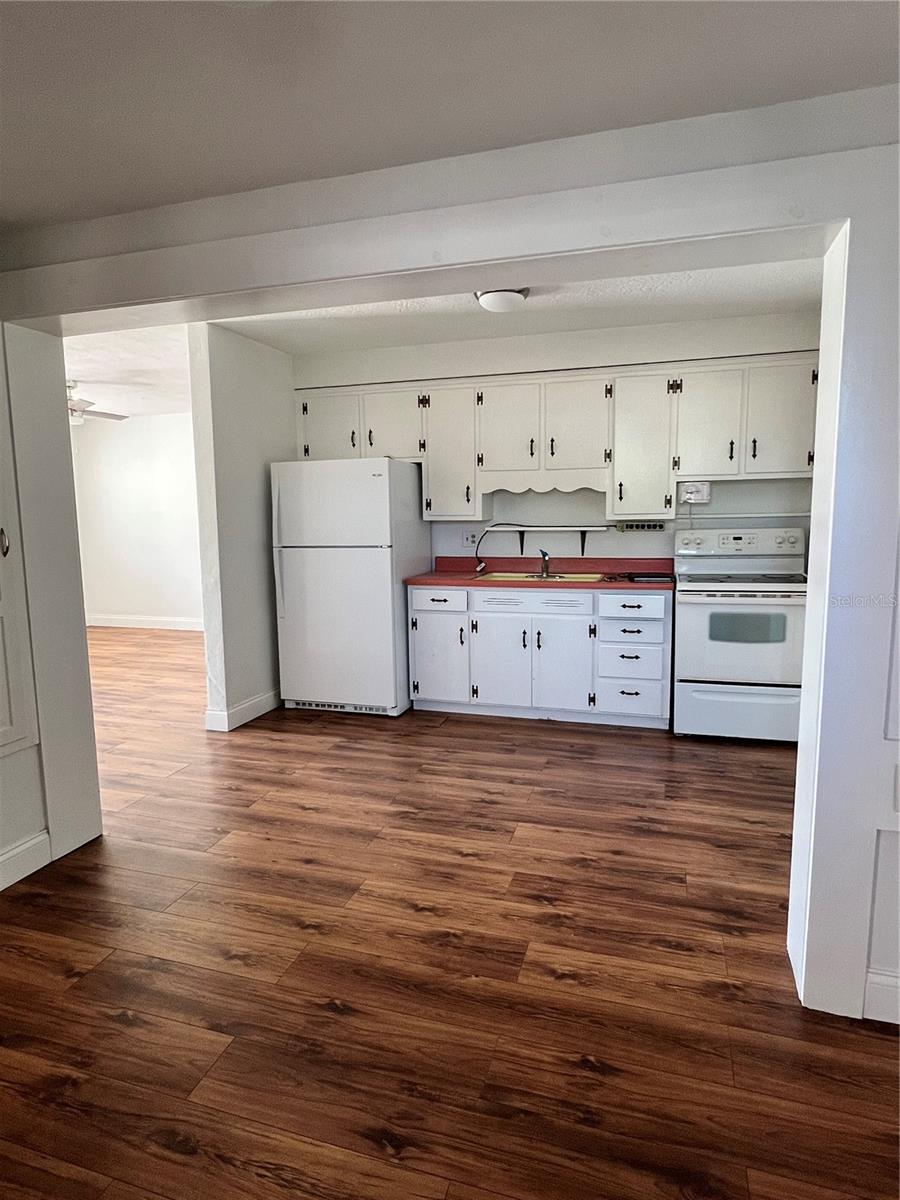 3112 SAVOY WAY, SARASOTA, FL — photo 10