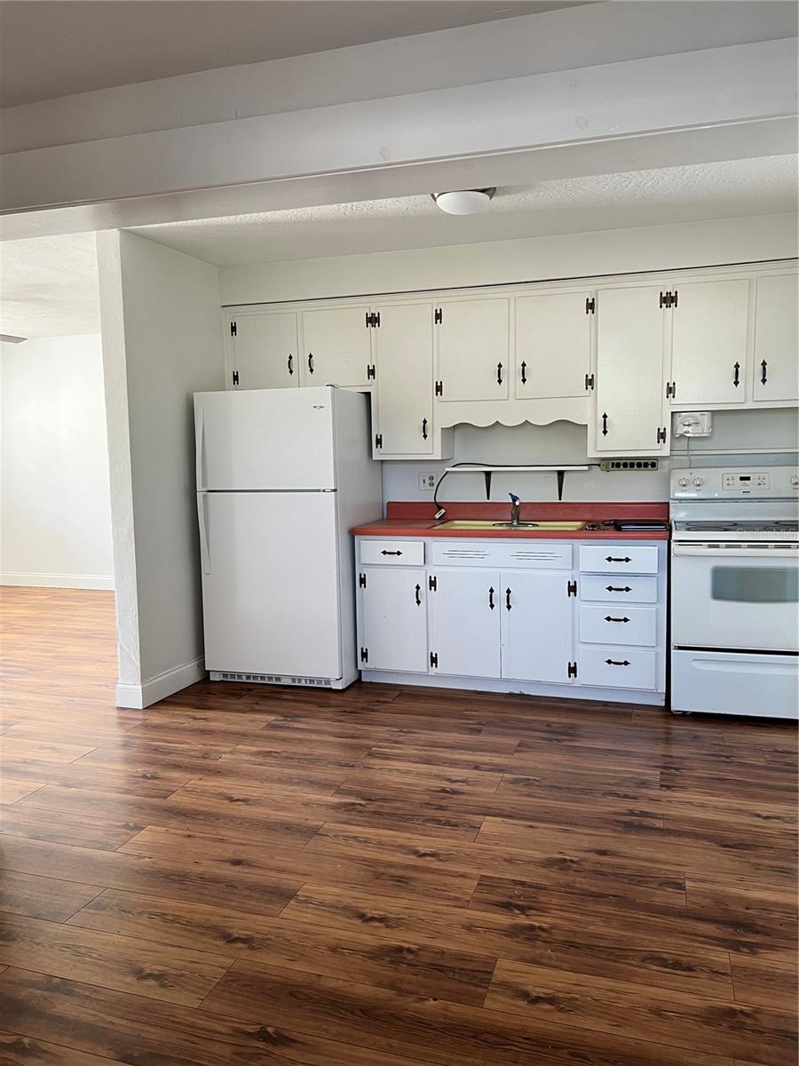 3112 SAVOY WAY, SARASOTA, FL — photo 11