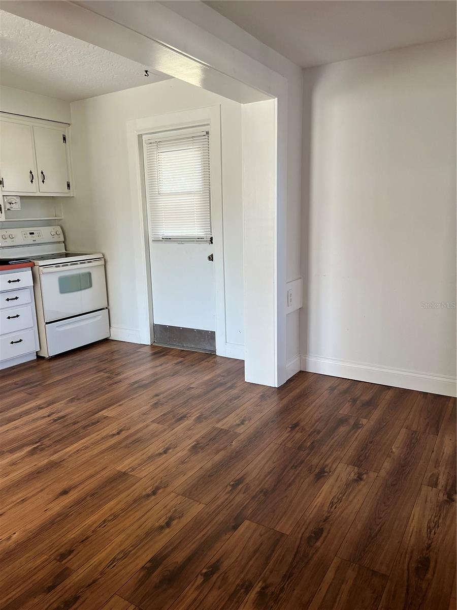 3112 SAVOY WAY, SARASOTA, FL — photo 12