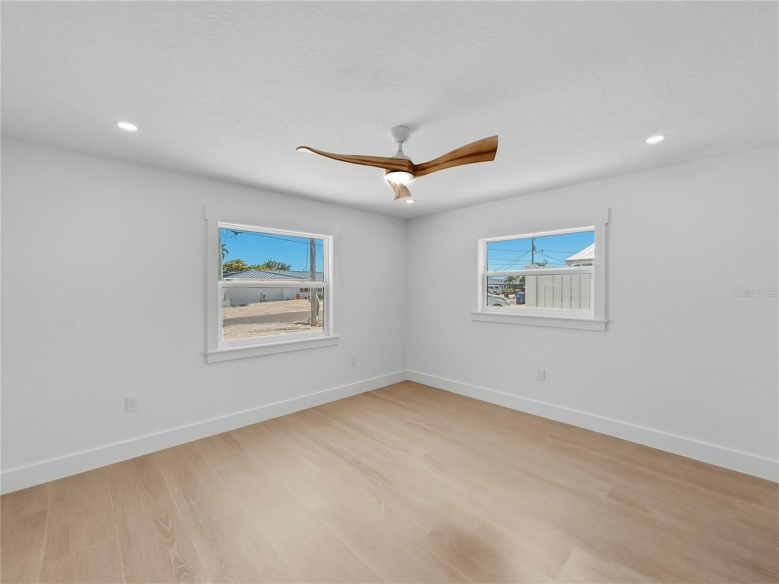10304 KINGFISHER RD W, BRADENTON, FL — photo 40
