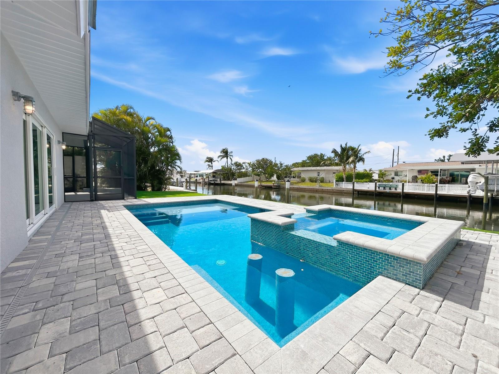 10304 KINGFISHER RD W, BRADENTON, FL — photo 43