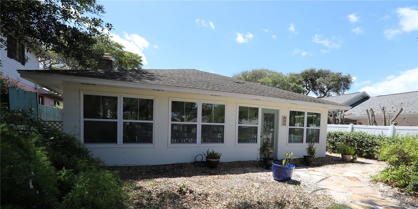 825 E 23RD AVE, NEW SMYRNA BEACH, FL