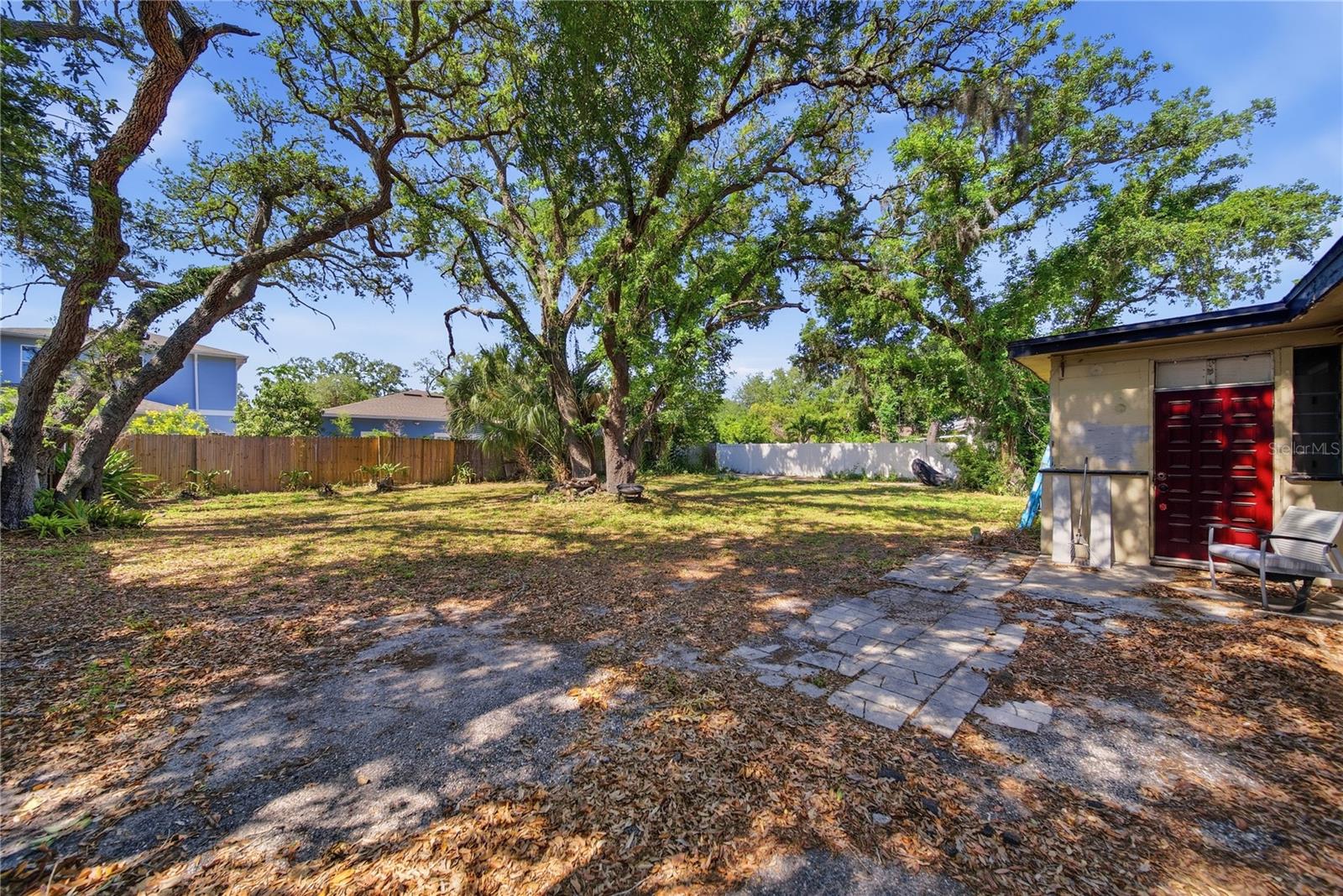 831 GRAND CENTRAL ST, CLEARWATER, FL — photo 8
