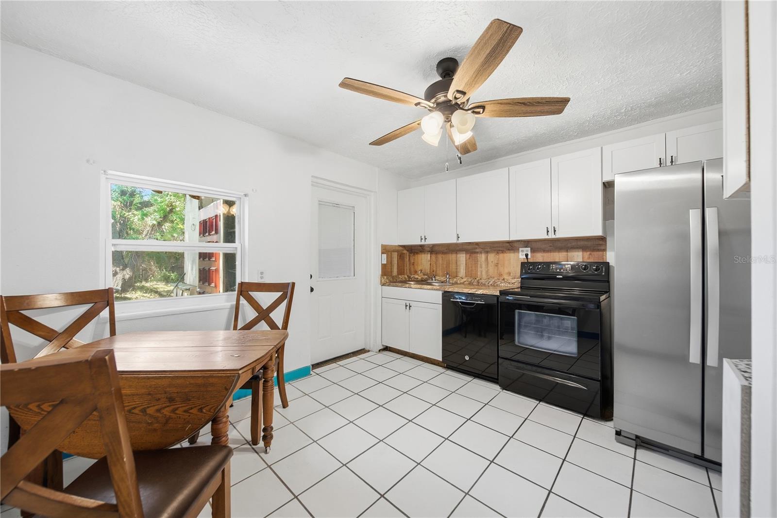 831 GRAND CENTRAL ST, CLEARWATER, FL — photo 25