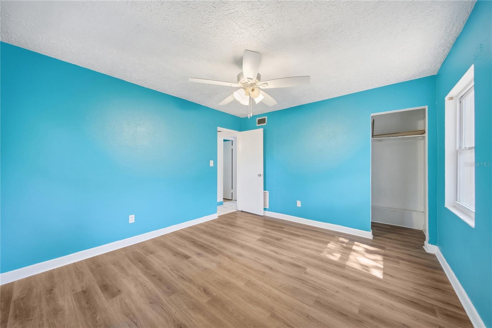 831 GRAND CENTRAL ST, CLEARWATER, FL — photo 26