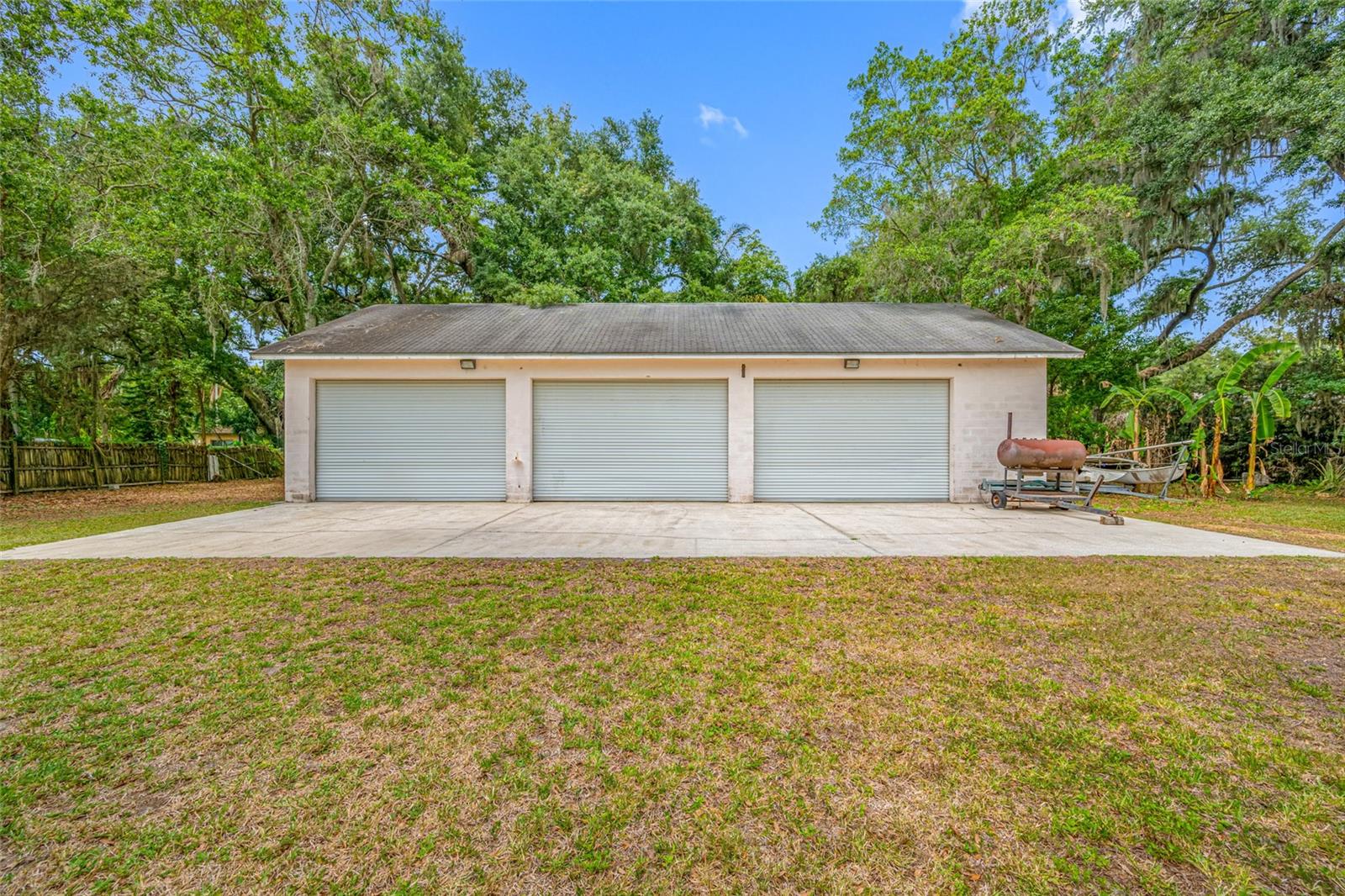 15314 LAKE MAGDALENE BLVD, TAMPA, FL — photo 11