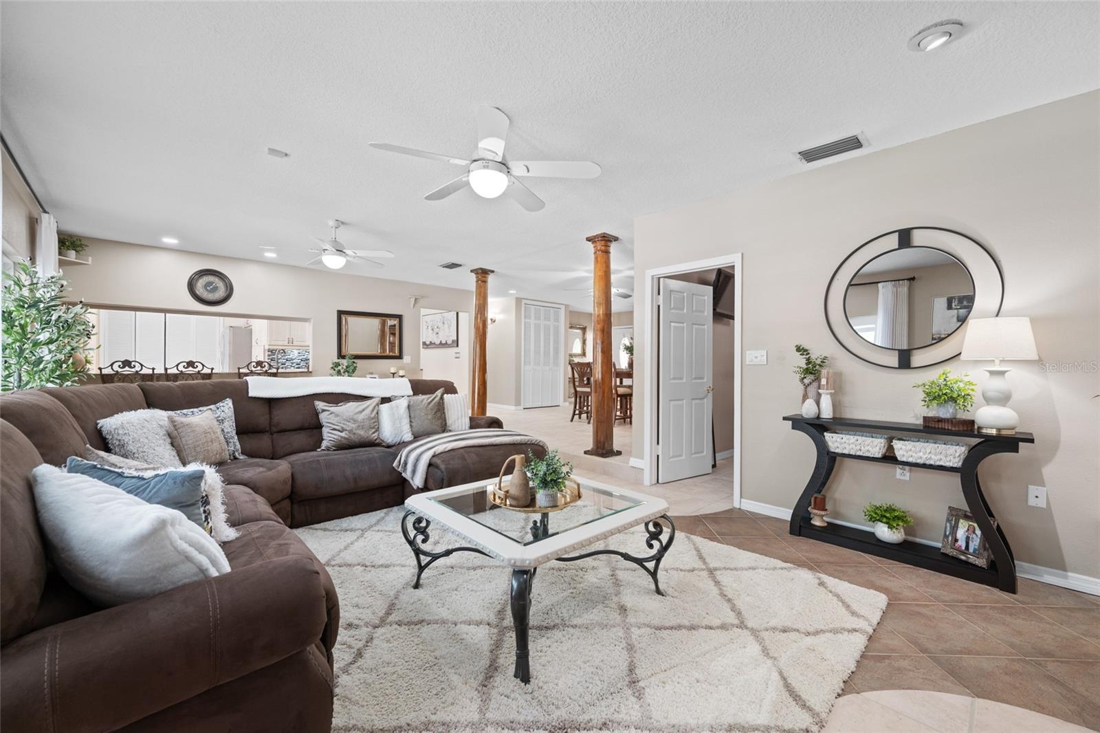 15314 LAKE MAGDALENE BLVD, TAMPA, FL — photo 25