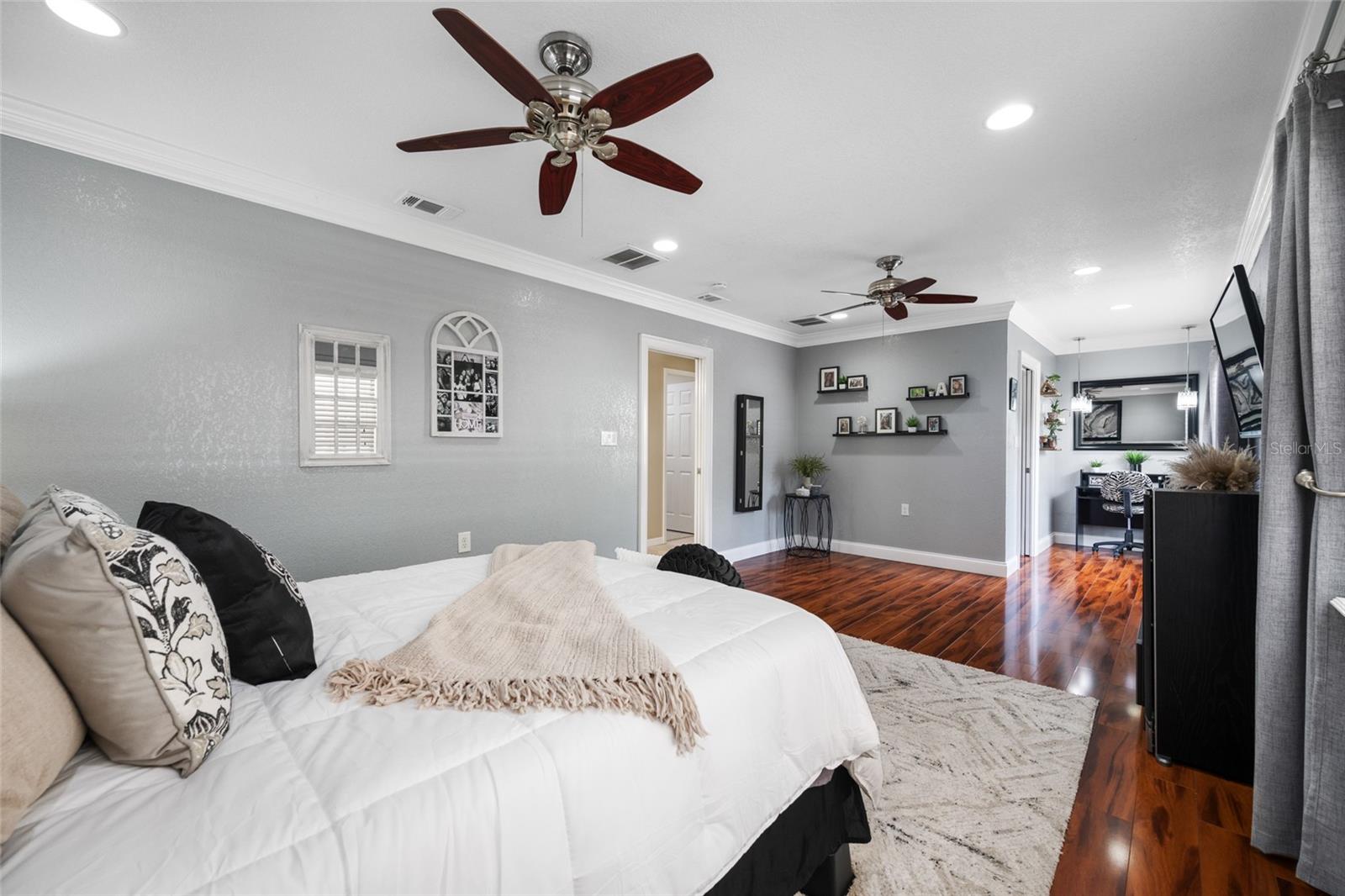 15314 LAKE MAGDALENE BLVD, TAMPA, FL — photo 53