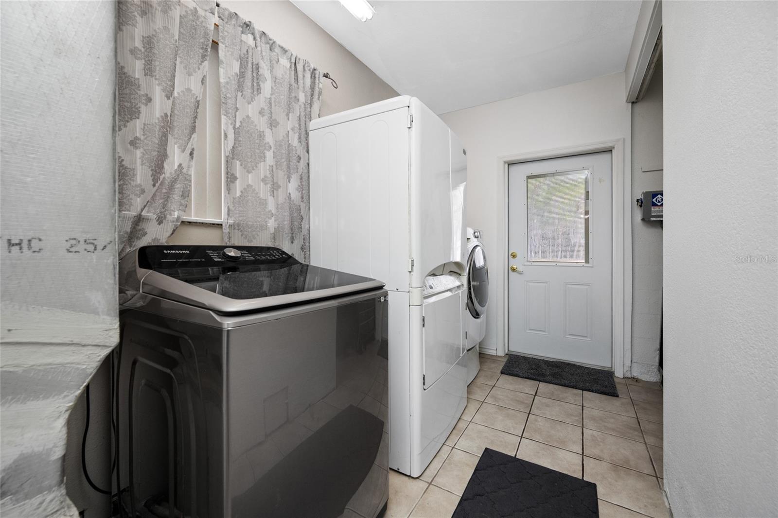 15314 LAKE MAGDALENE BLVD, TAMPA, FL — photo 68