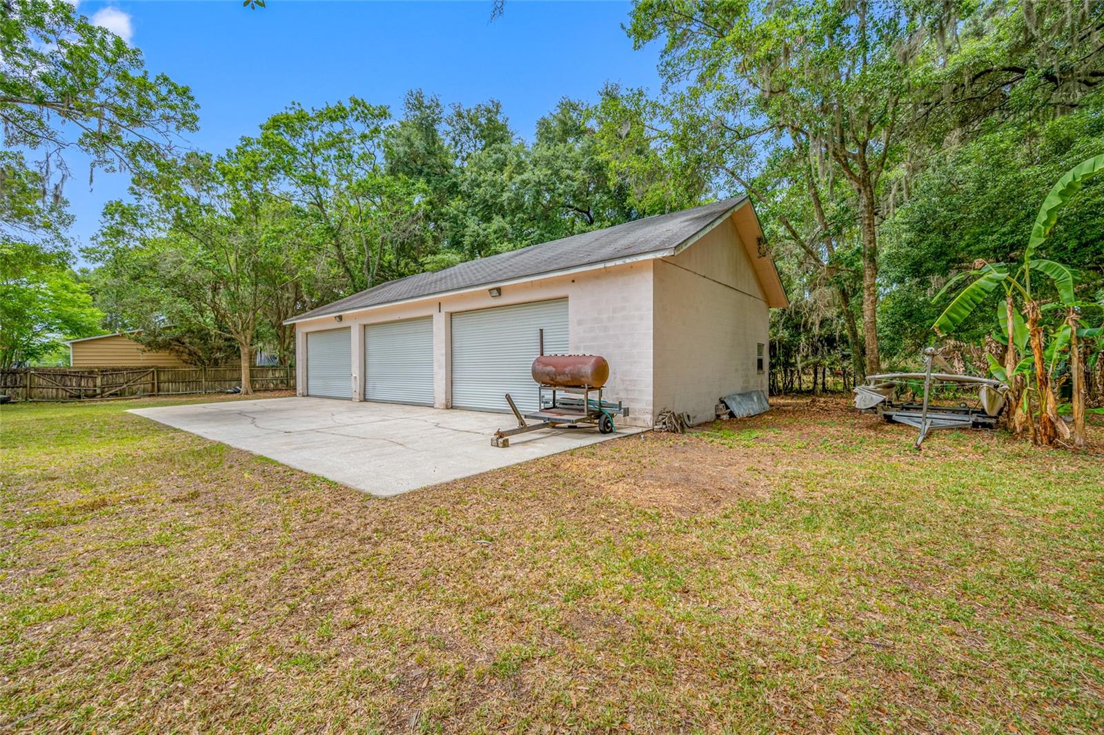 15314 LAKE MAGDALENE BLVD, TAMPA, FL — photo 81