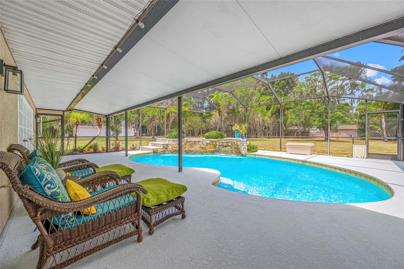 15314 LAKE MAGDALENE BLVD, TAMPA, FL — photo 5