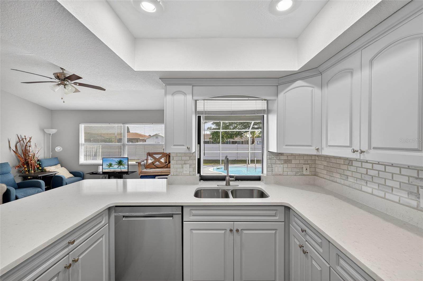 881 RIVIERA LN NW, PORT CHARLOTTE, FL — photo 13