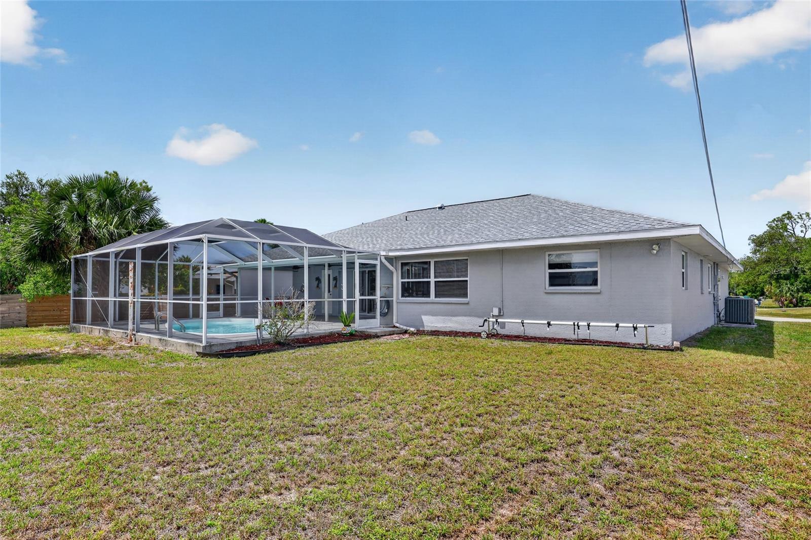 881 RIVIERA LN NW, PORT CHARLOTTE, FL — photo 37