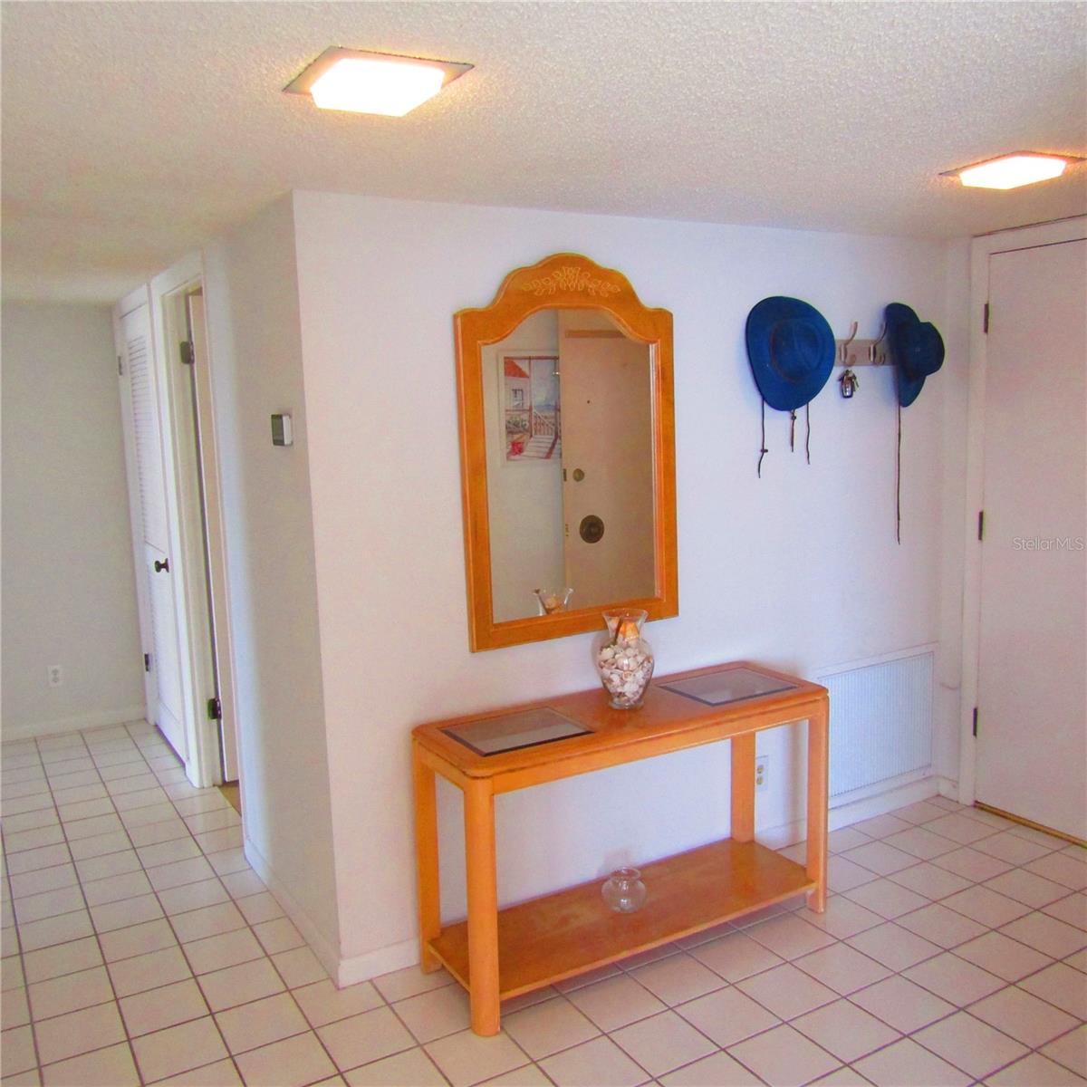 1430 GULF BLVD #404, CLEARWATER BEACH, FL — photo 4