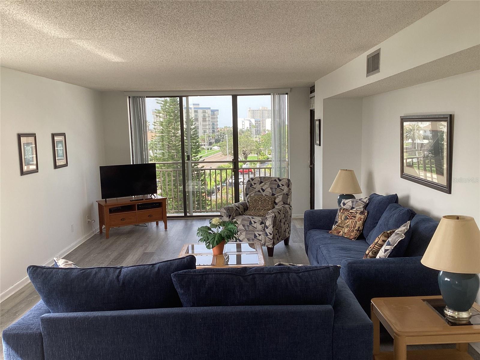 1430 GULF BLVD #404, CLEARWATER BEACH, FL — photo 11