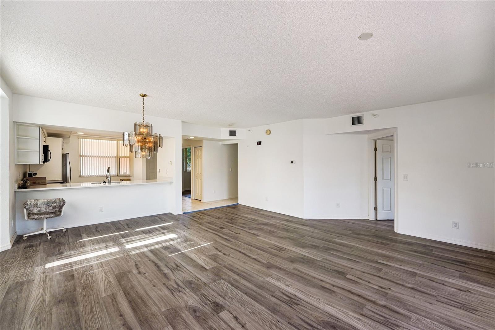 6205 SHORELINE DR #1106, ST PETERSBURG, FL — photo 5