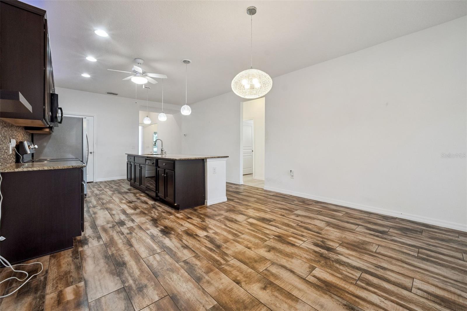 9131 CHANDLER DR, GROVELAND, FL — photo 13