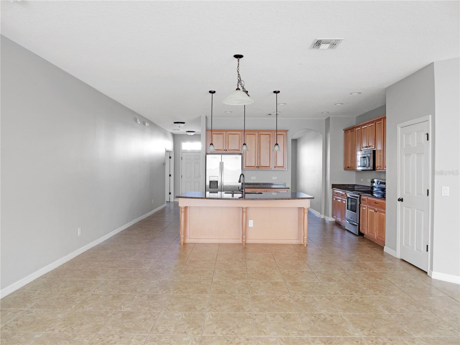 15002 OZZI ST, WINTER GARDEN, FL — photo 31