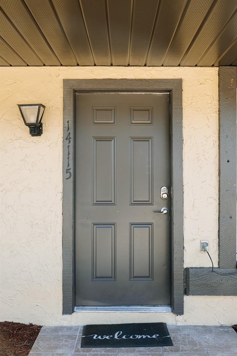 14115 VILLAGE VIEW DR, TAMPA, FL — photo 2