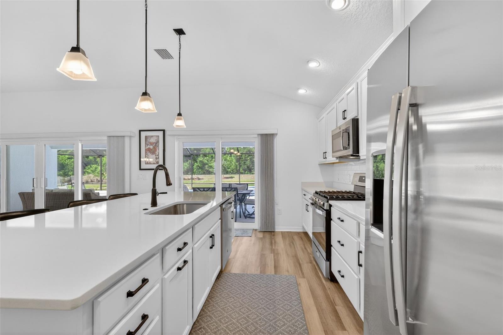 6857 BAYSINGER PATH, THE VILLAGES, FL — photo 22