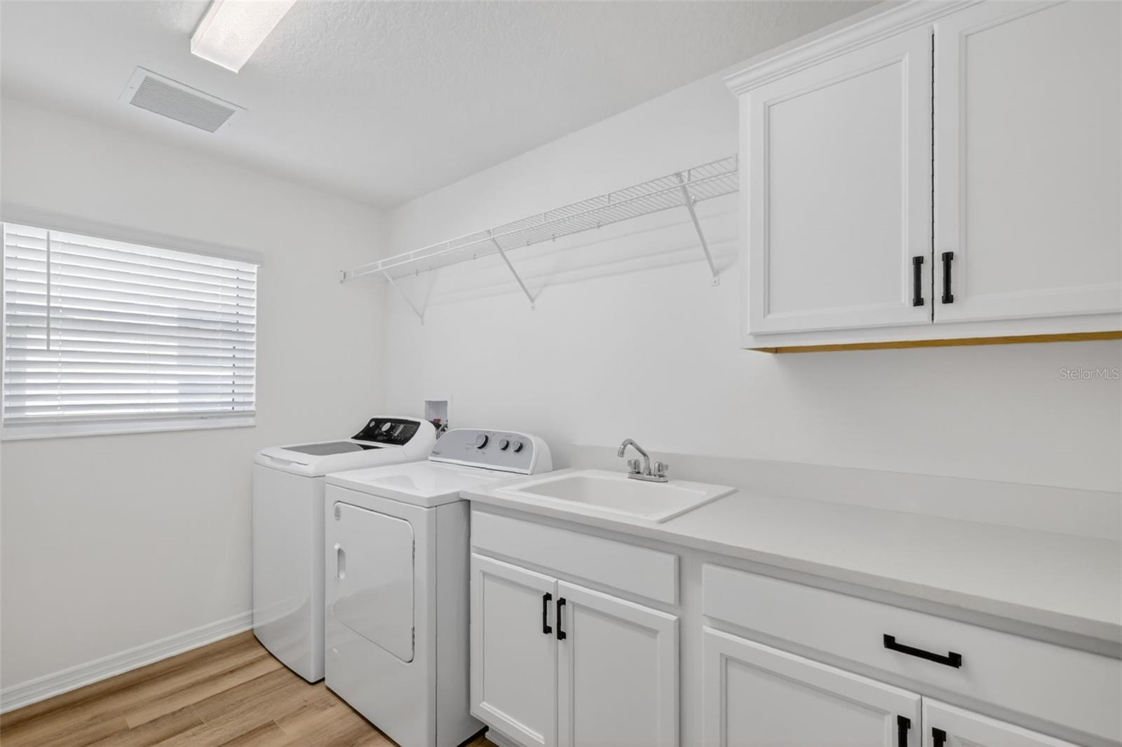 6857 BAYSINGER PATH, THE VILLAGES, FL — photo 25