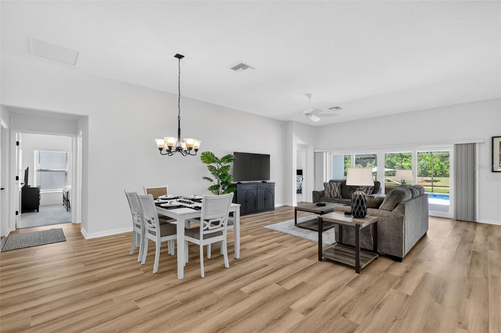6857 BAYSINGER PATH, THE VILLAGES, FL — photo 35