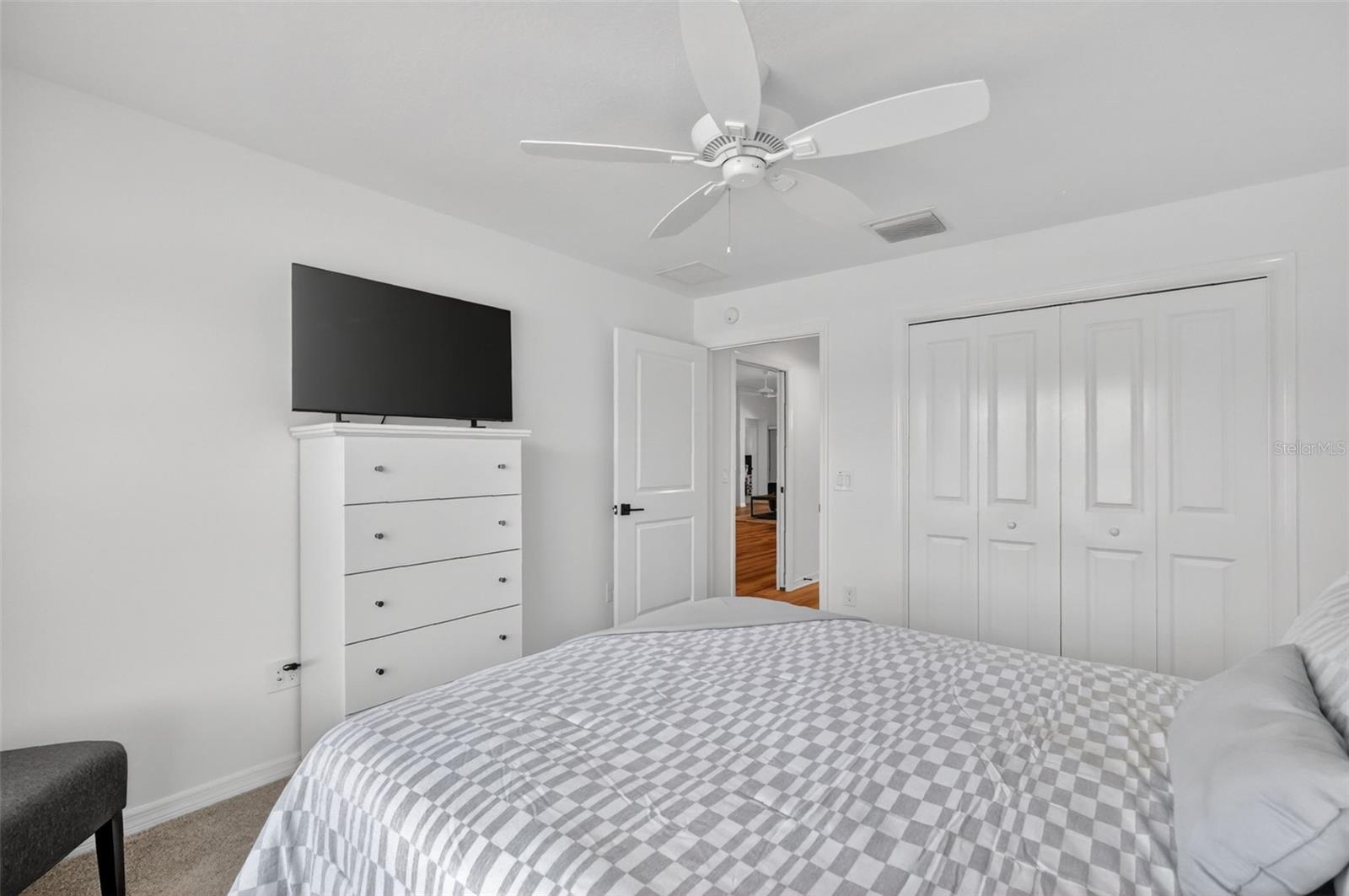 6857 BAYSINGER PATH, THE VILLAGES, FL — photo 53
