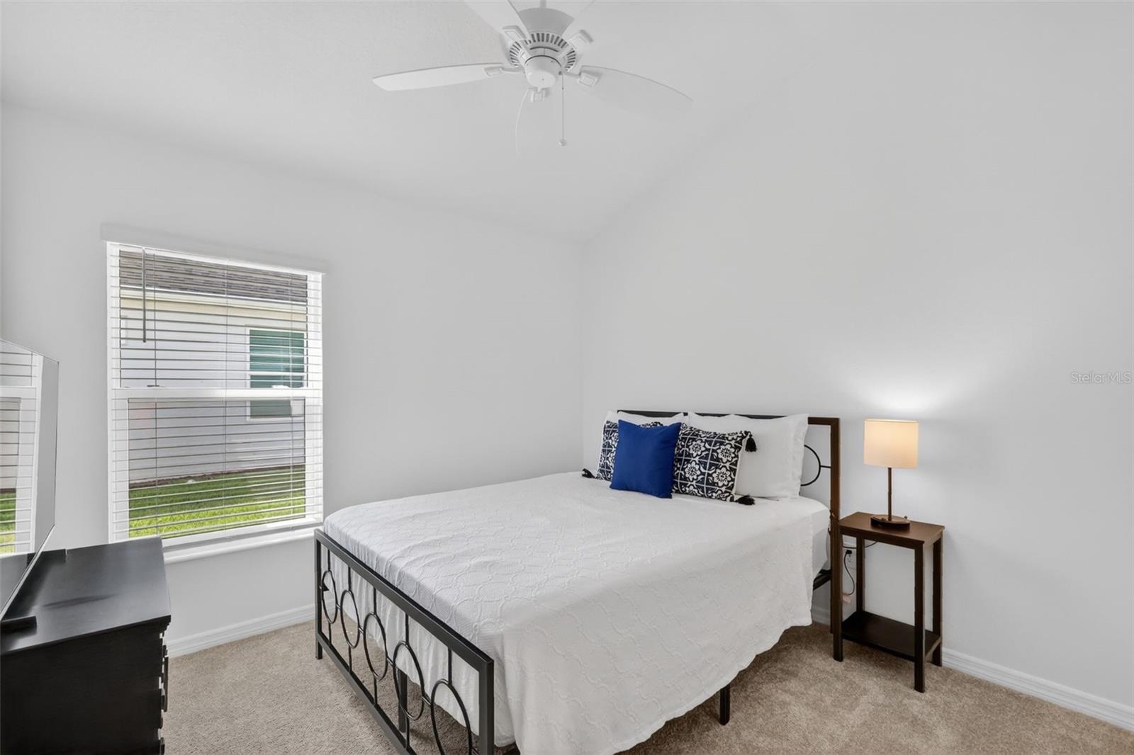 6857 BAYSINGER PATH, THE VILLAGES, FL — photo 60