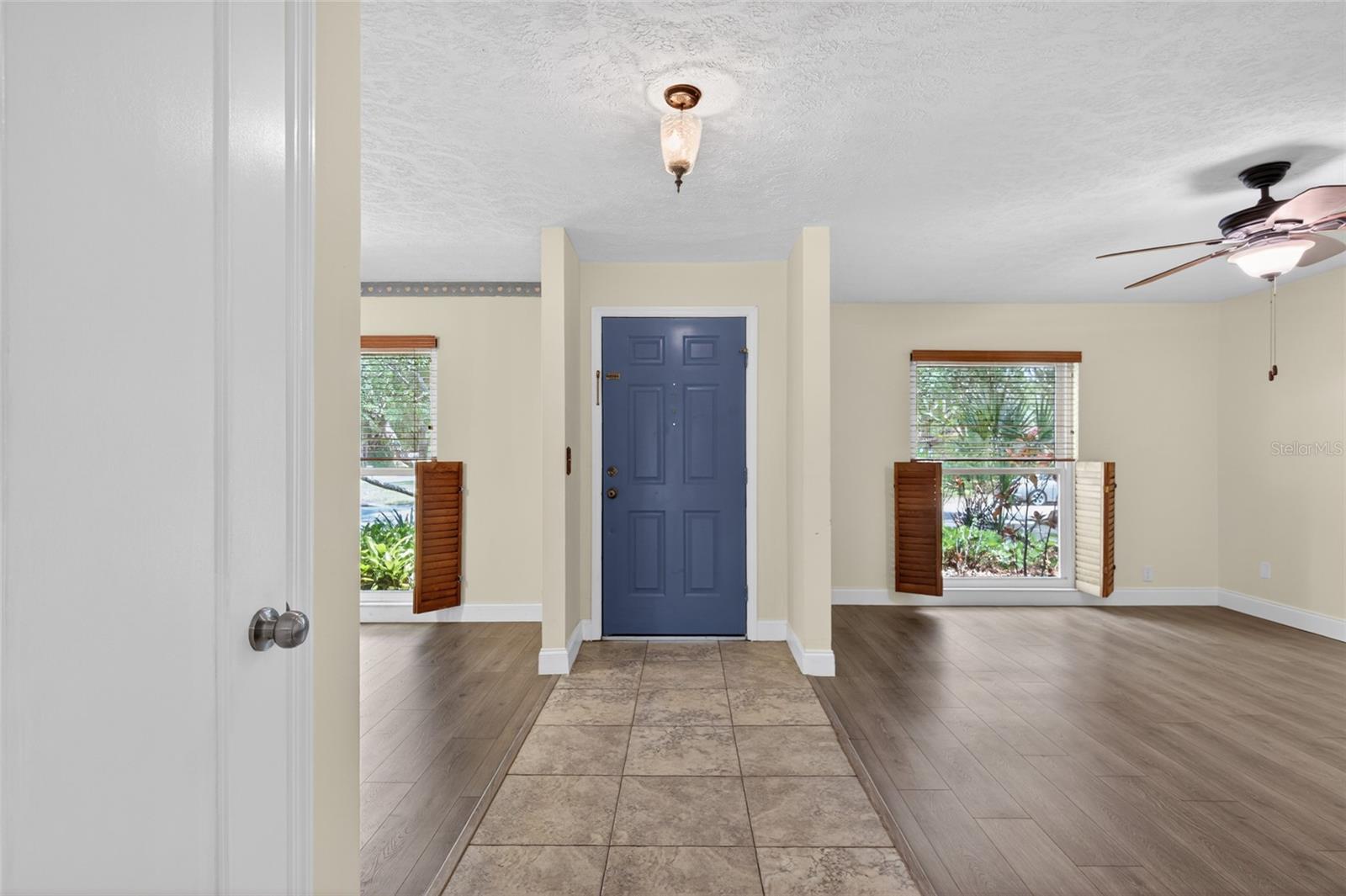 901 W RIVER DR, TEMPLE TERRACE, FL — photo 4