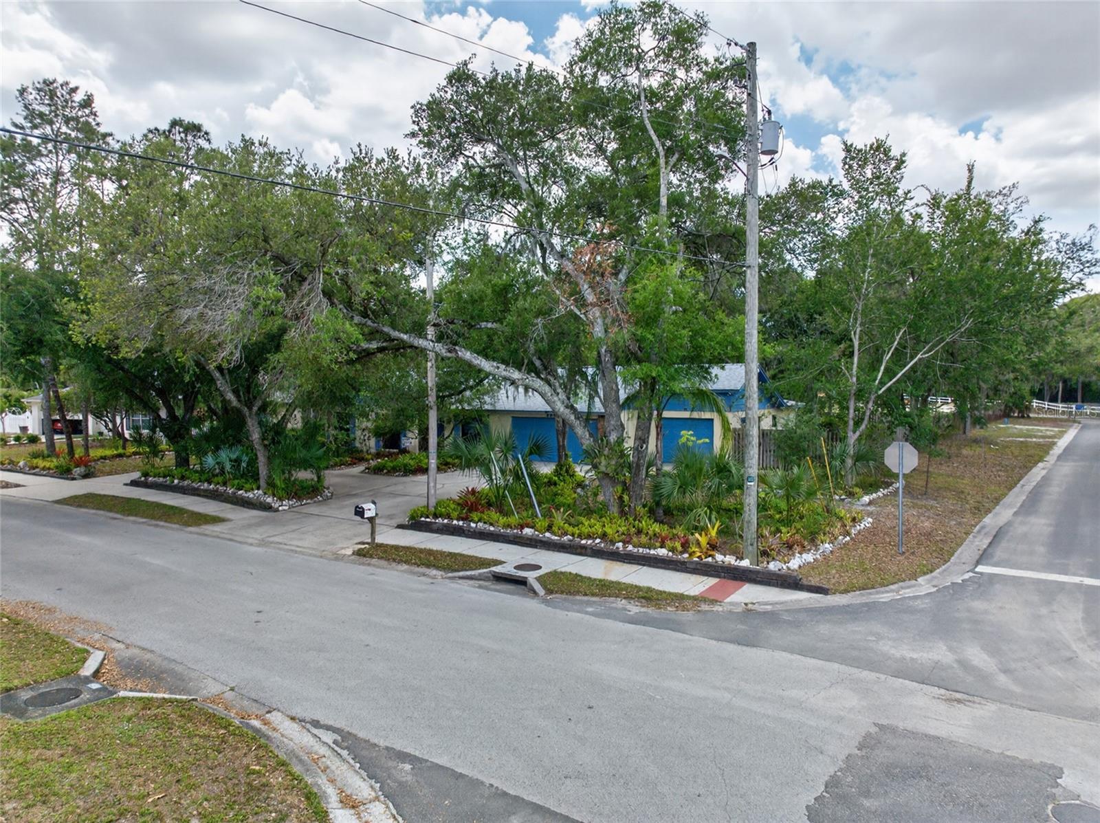 901 W RIVER DR, TEMPLE TERRACE, FL — photo 46