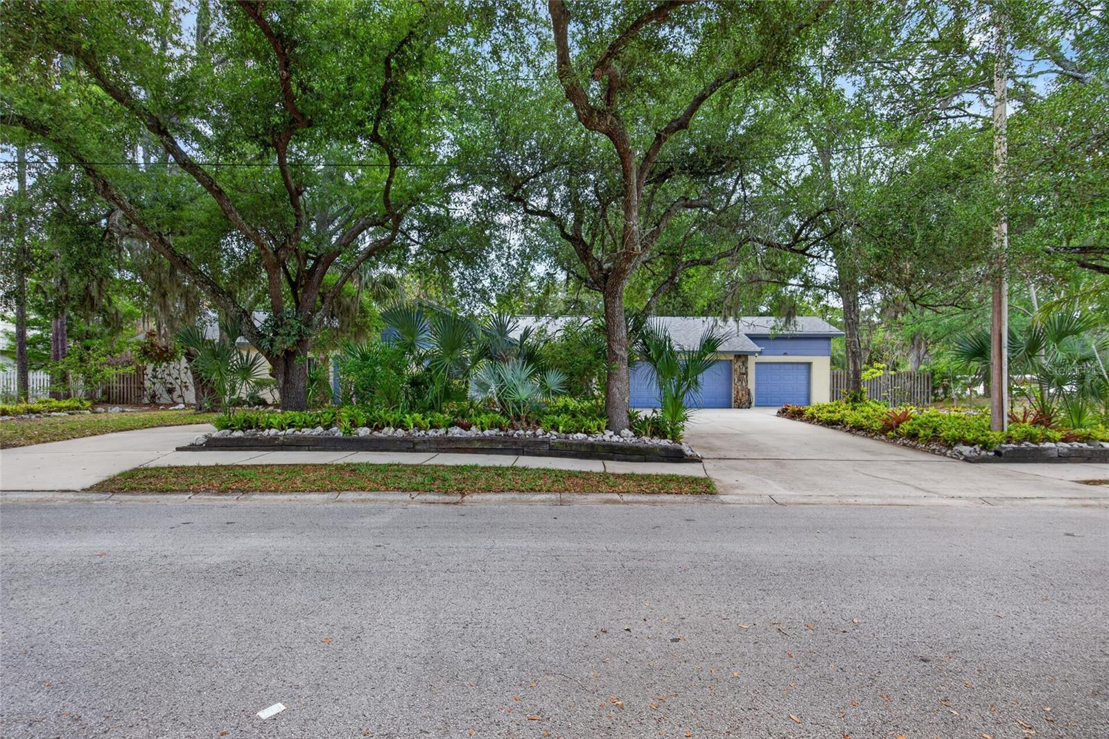 901 W RIVER DR, TEMPLE TERRACE, FL — photo 48