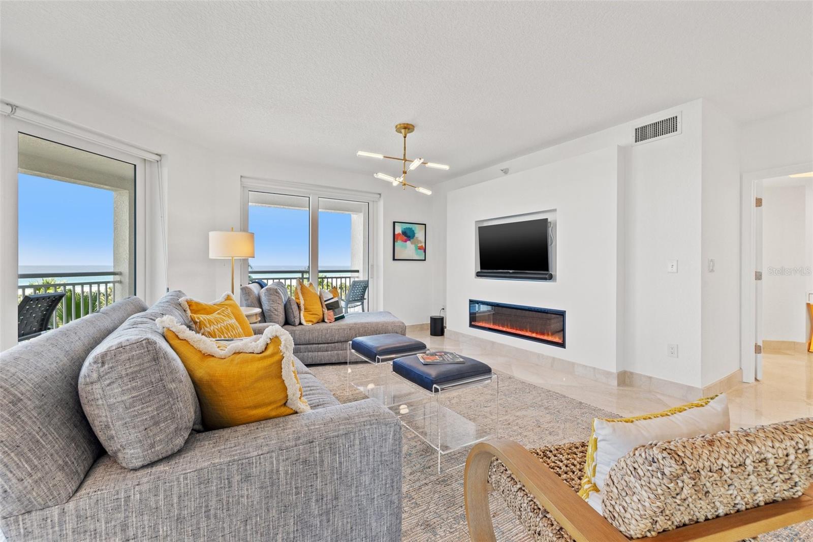 1180 GULF BLVD #401, CLEARWATER BEACH, FL — photo 5