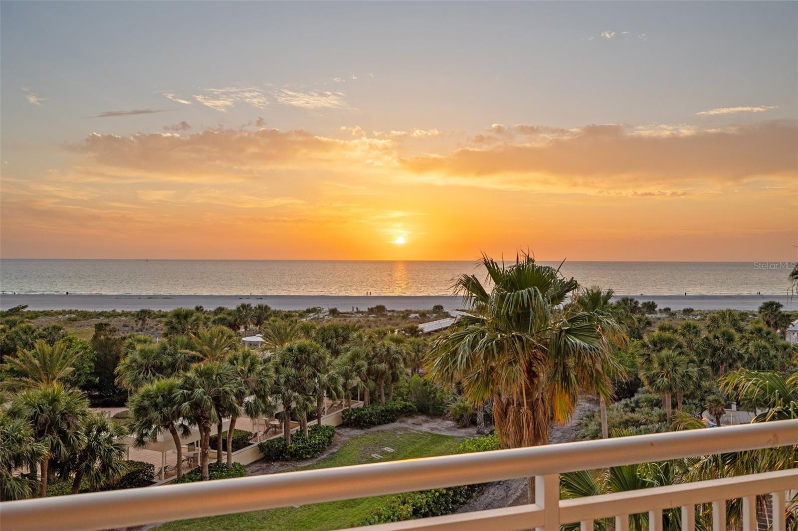 1180 GULF BLVD #401, CLEARWATER BEACH, FL — photo 6