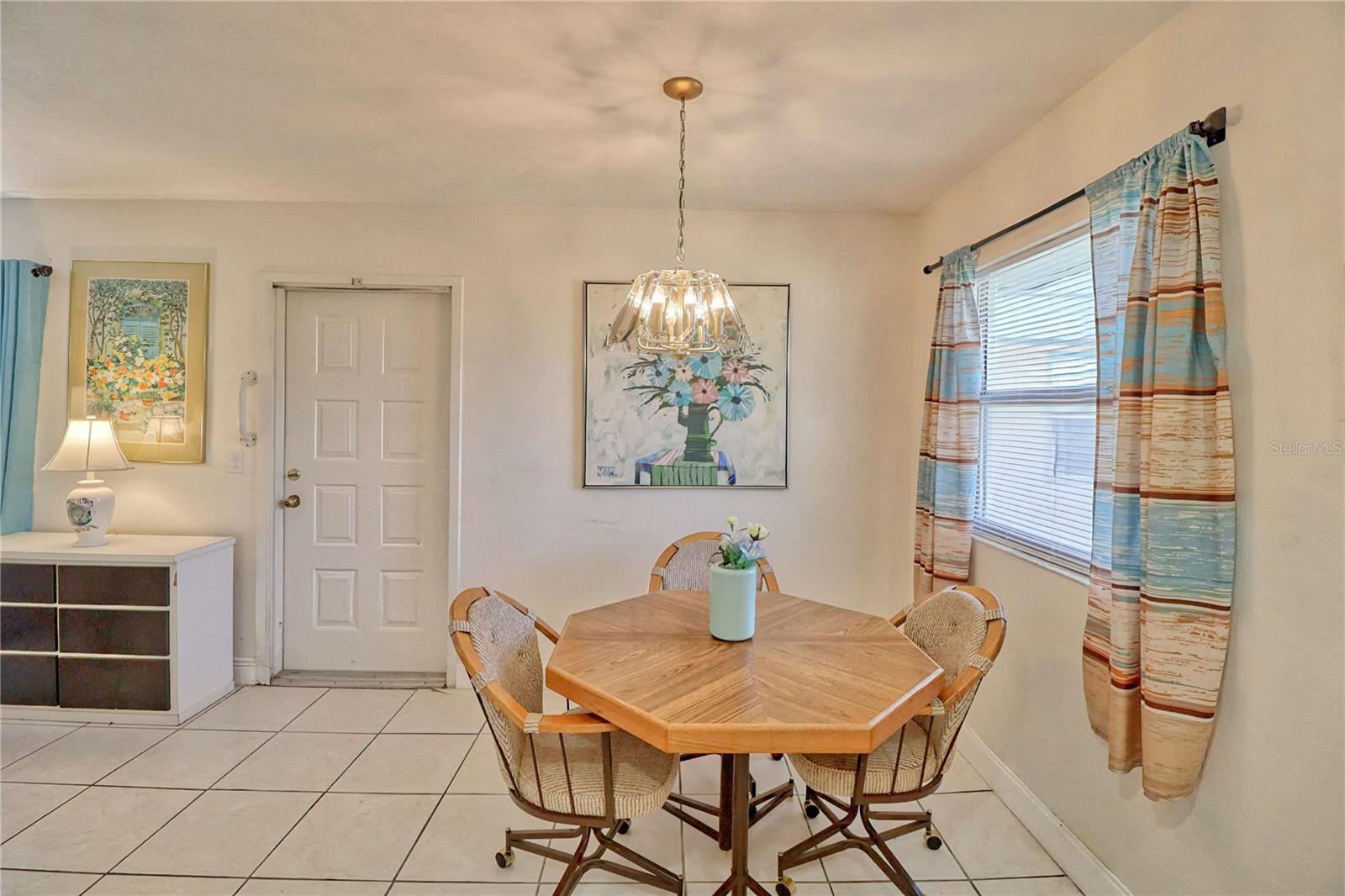 101 CAMBRIDGE TRL #196, SUN CITY CENTER, FL — photo 13