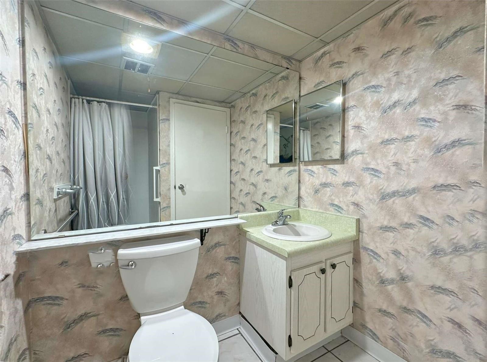 101 CAMBRIDGE TRL #196, SUN CITY CENTER, FL — photo 22