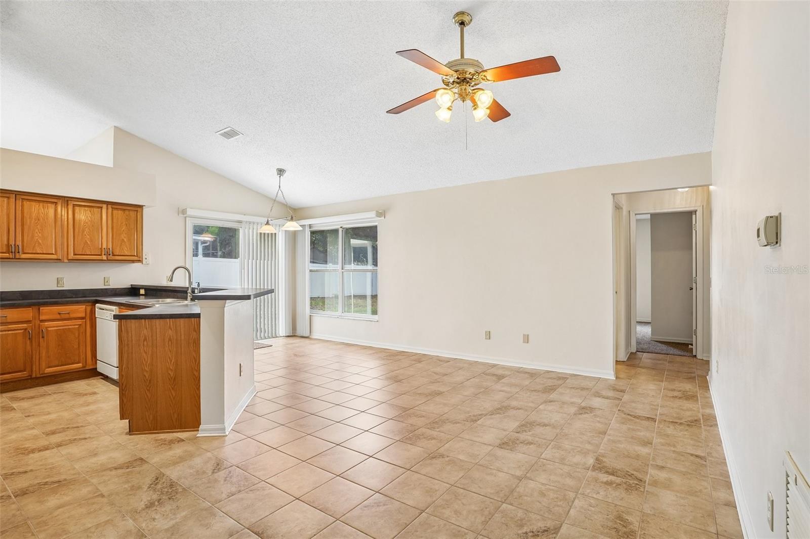 2596 ALCLOBE CIR, OCOEE, FL — photo 15
