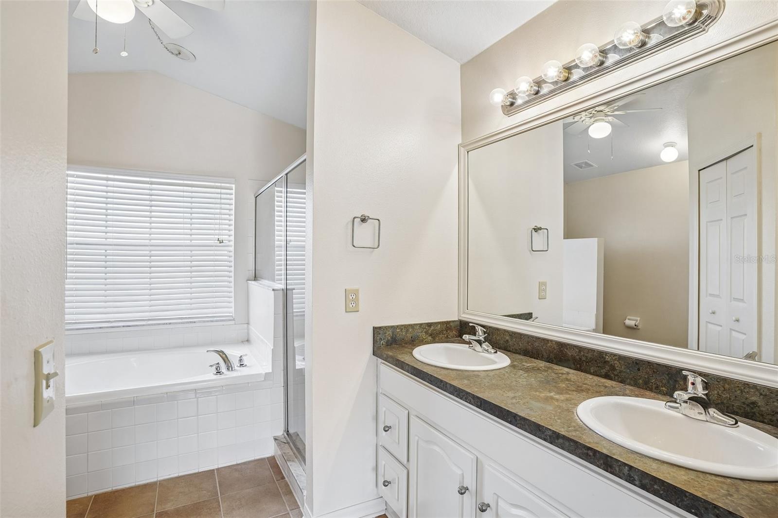 2596 ALCLOBE CIR, OCOEE, FL — photo 37