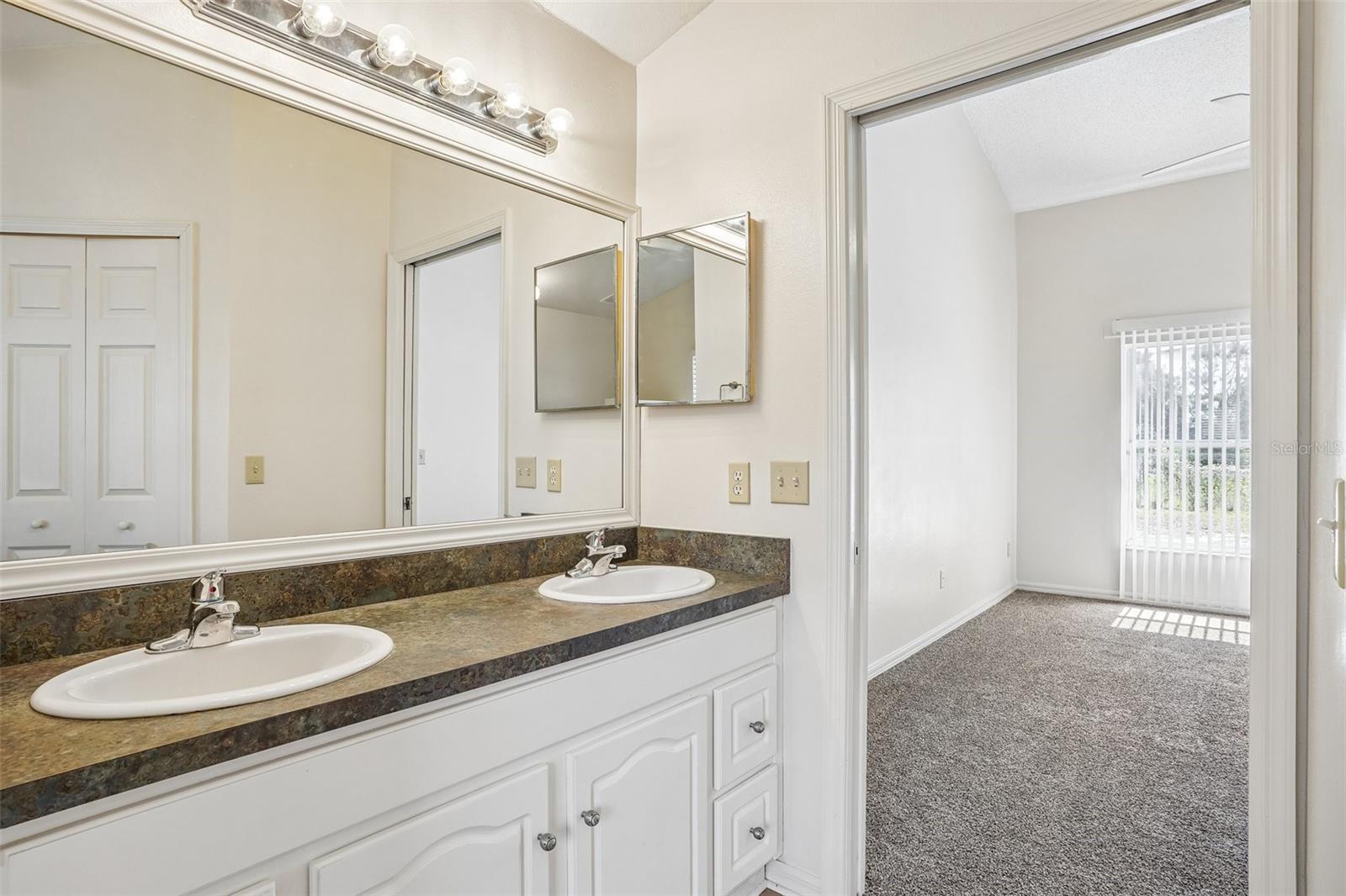 2596 ALCLOBE CIR, OCOEE, FL — photo 38