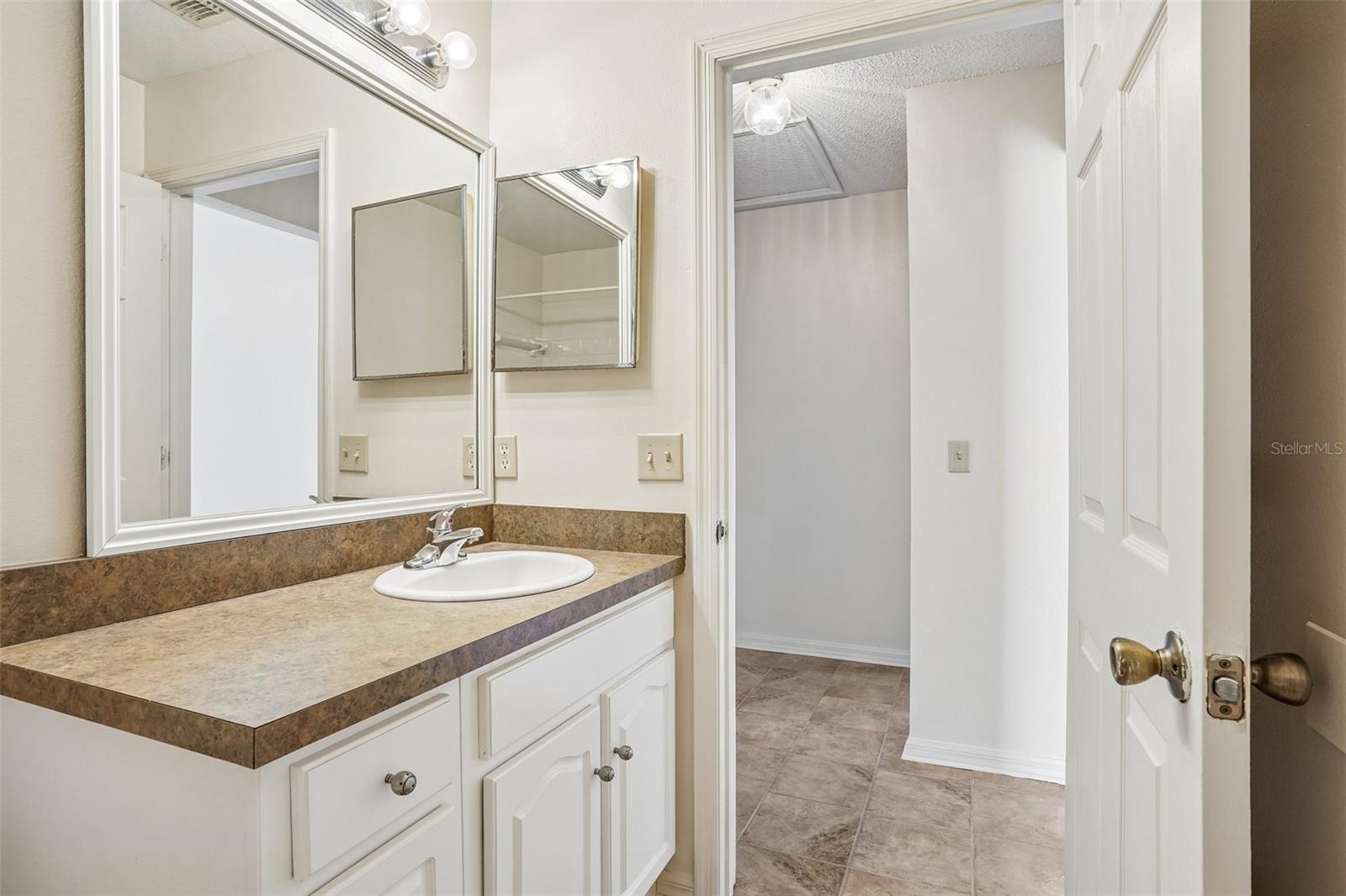 2596 ALCLOBE CIR, OCOEE, FL — photo 45