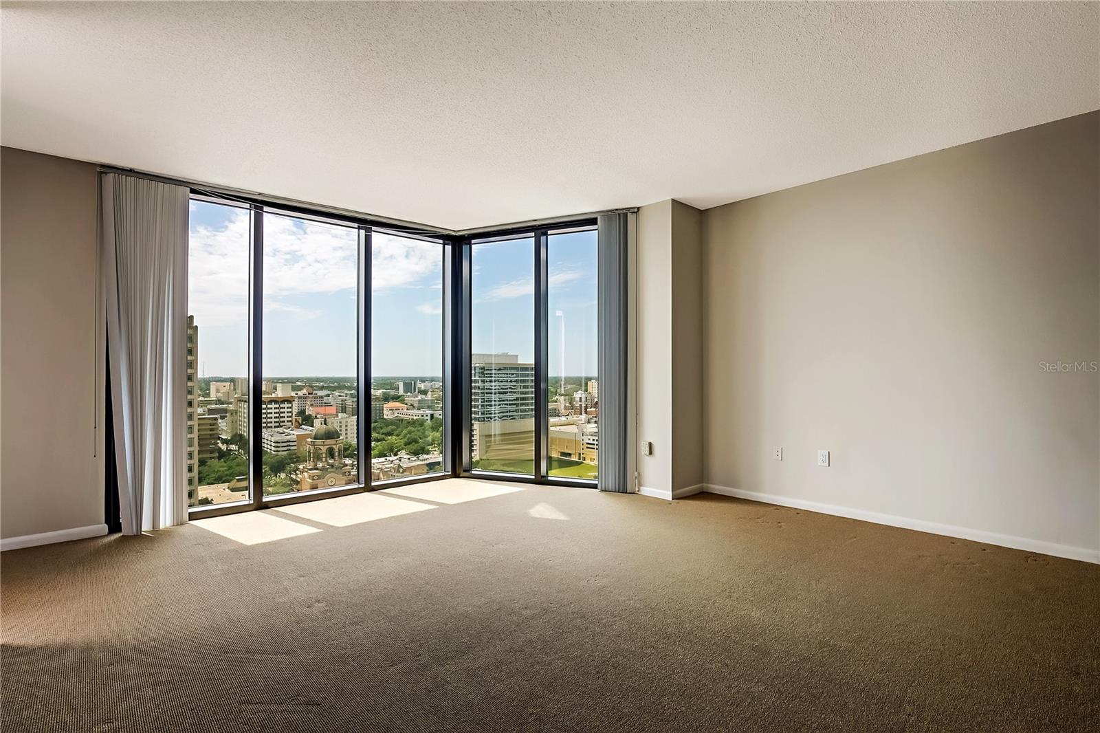 1 BEACH DR SE #2109, ST PETERSBURG, FL — photo 5