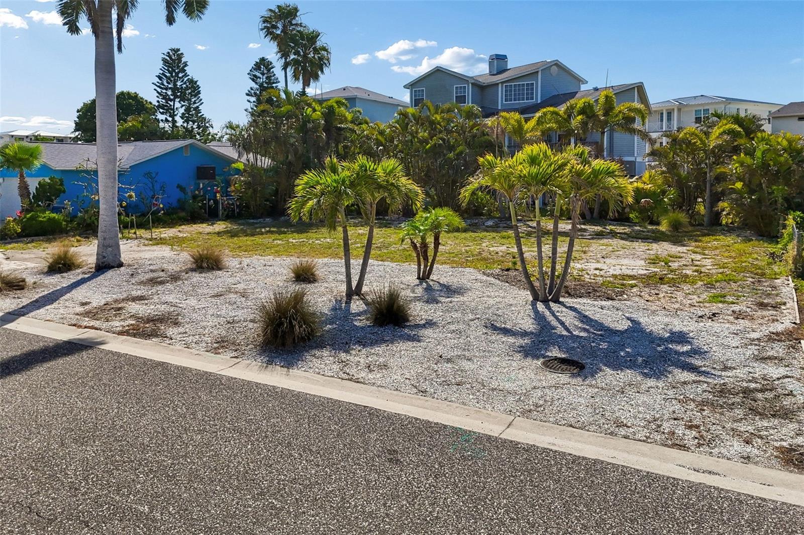 211 176TH TERRACE DR E, REDINGTON SHORES, FL