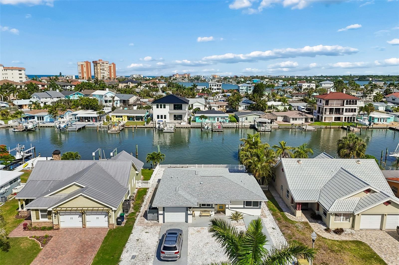 211 176TH TERRACE DR E, REDINGTON SHORES, FL — photo 13