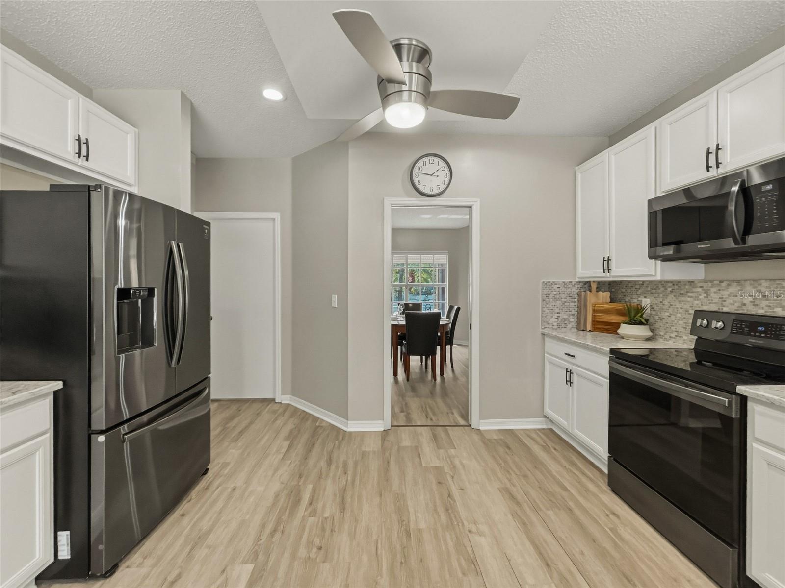 2309 E DEL WEBB BLVD, SUN CITY CENTER, FL — photo 21