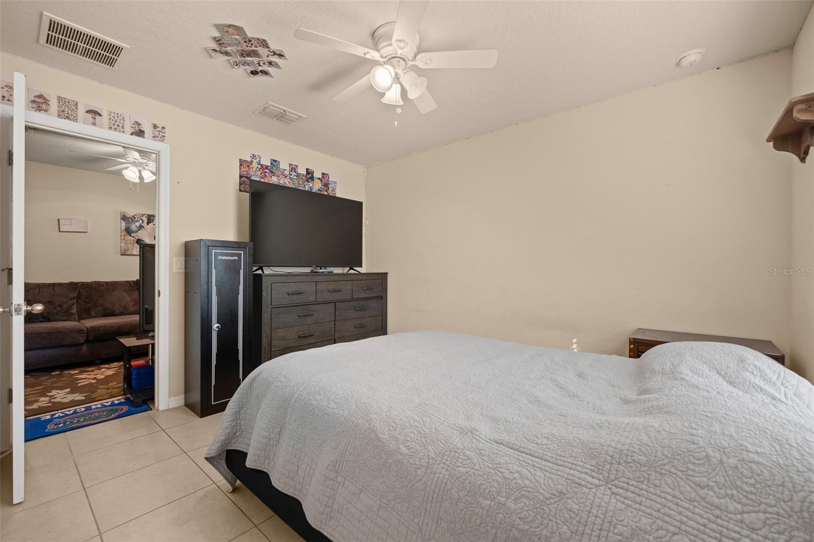 5128 GRASSY KNOLL DR, TAVARES, FL — photo 47