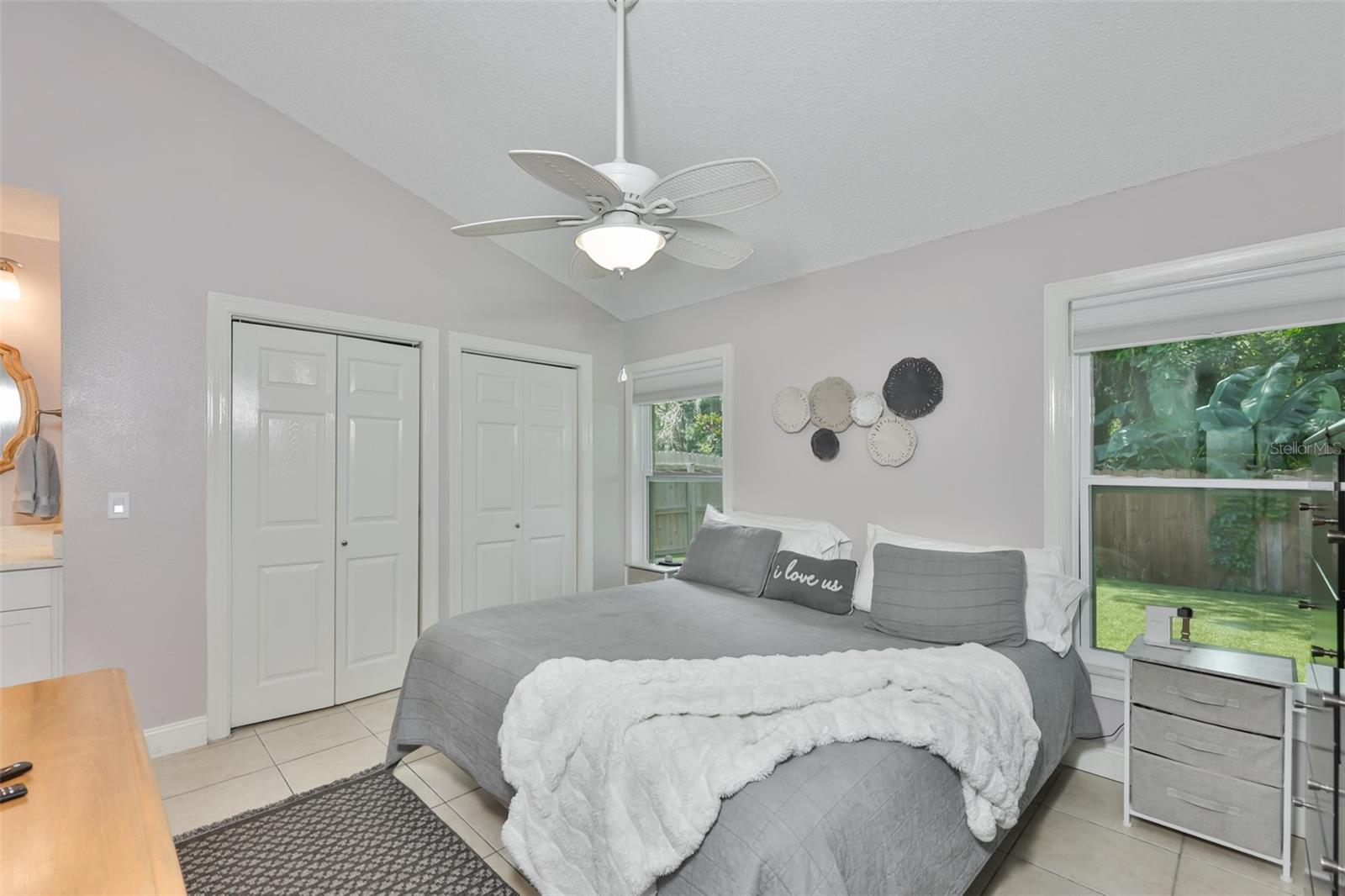 12832 COVERDALE DR, TAMPA, FL — photo 2