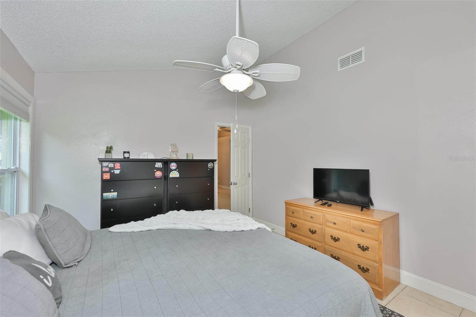 12832 COVERDALE DR, TAMPA, FL — photo 14