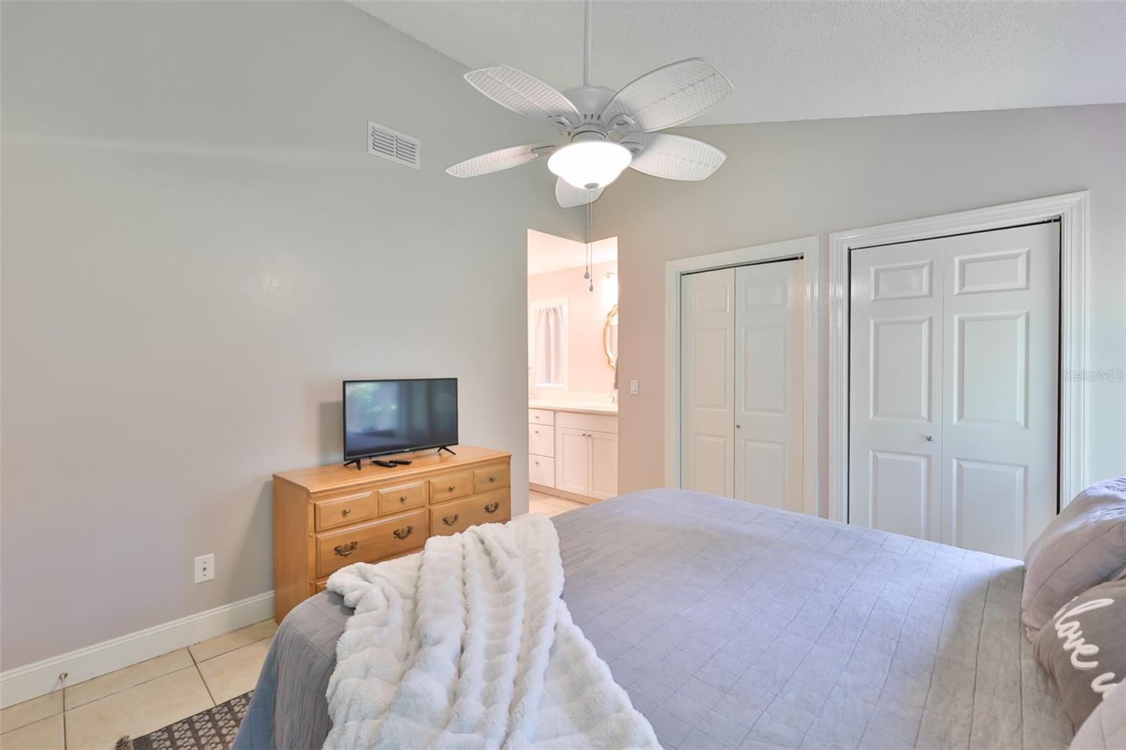 12832 COVERDALE DR, TAMPA, FL — photo 15