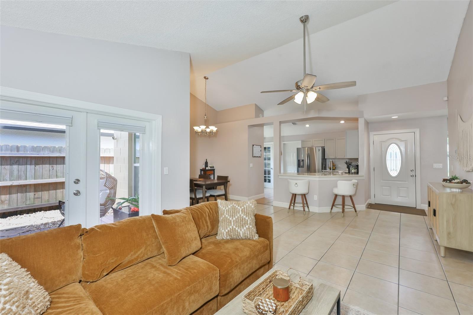 12832 COVERDALE DR, TAMPA, FL — photo 23